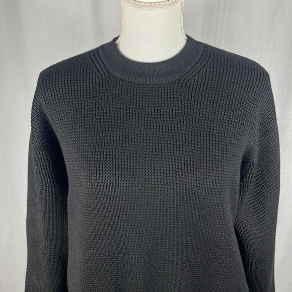 Holland & Holland London Luxury Hunting Crewneck Guide Sweater in Coated Wool. - Picture 3 of 9